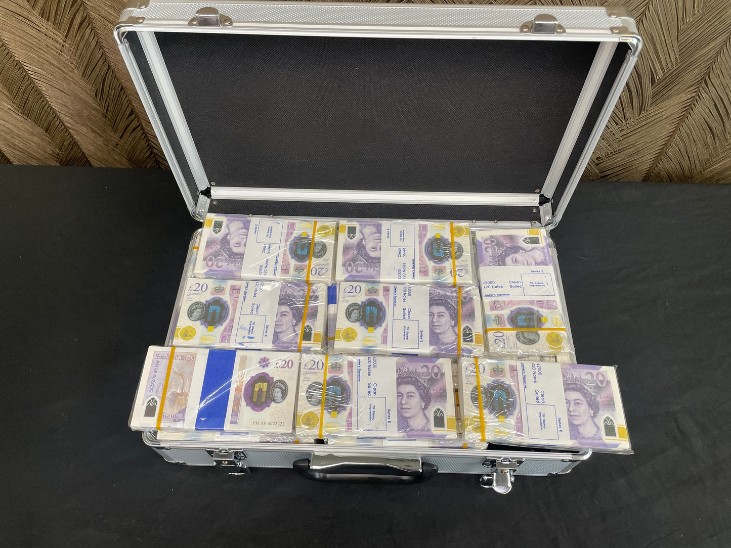 Replica UK Prop Money - Best Fake Money (20s) - Prop Cash For Film & Youtube Pranks